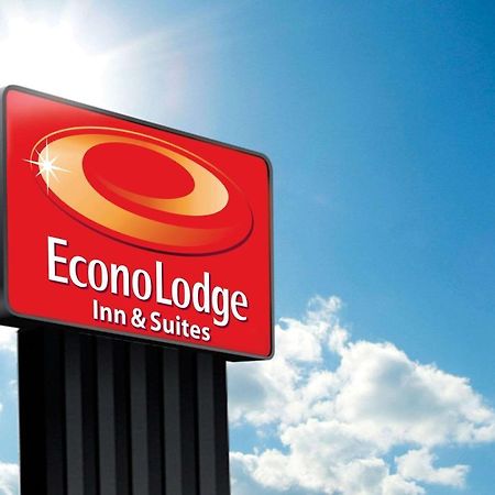 Econo Lodge Inn & Suites Yuma I-8 ภายนอก รูปภาพ