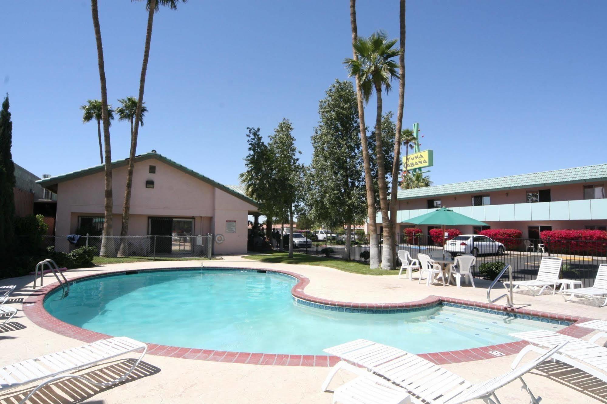 Econo Lodge Inn & Suites Yuma I-8 ภายนอก รูปภาพ